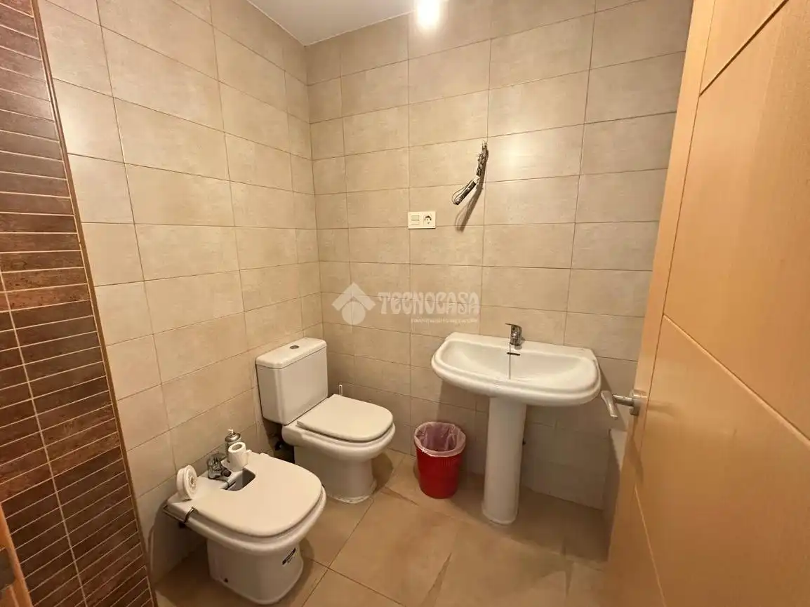 Bathroom of Flat for sale in Jódar, Jaén