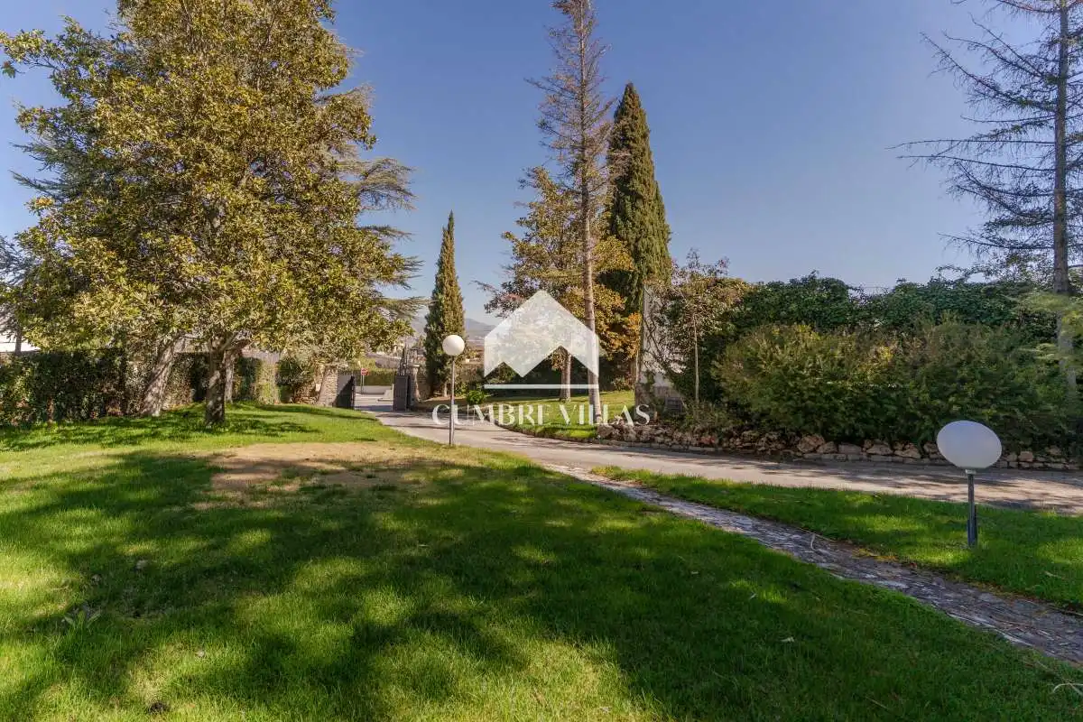 Houses for sale in Gójar  with Heating, Private garden and Terrace