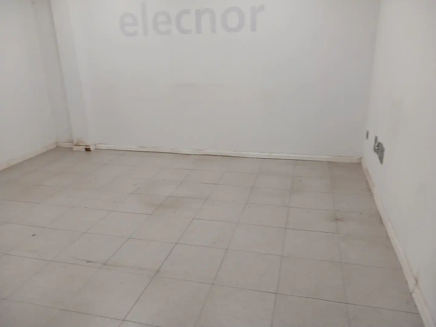 Fabrikhallen zur Miete in Larache