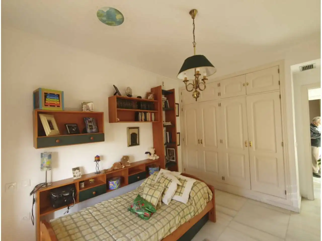 Dormitori de Casa o xalet en venda en Badajoz amb Calefacció, Jardí privat i Terrassa
