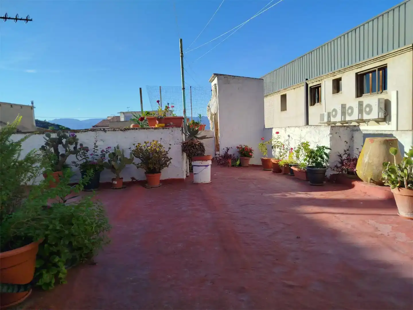 Terrassa de Casa adosada en venda en Godall amb Aire condicionat i Balcó