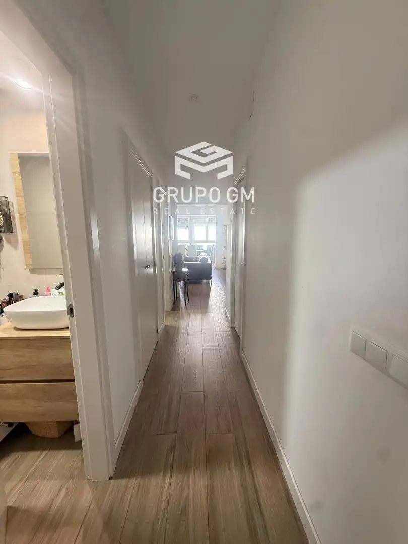 Flat for sale in Madrid  with Air Conditioner and Heating