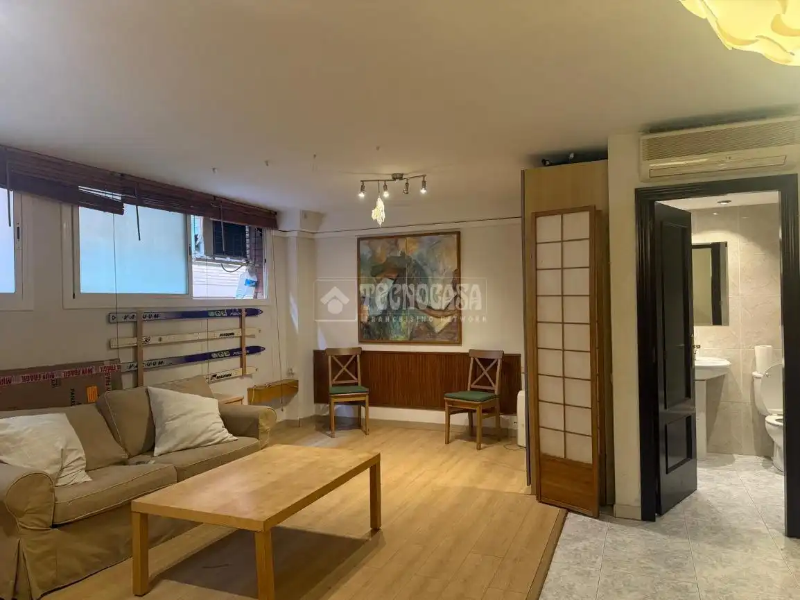 Local en venta en Sant Joan Despí con Aire acondicionado y Terraza