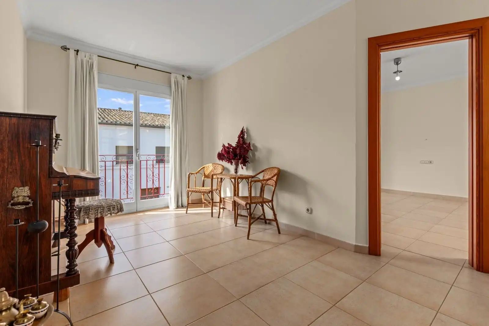 Sala de estar de Finca rústica en venta en Pedreguer con Aire acondicionado, Calefacción y Jardín privado