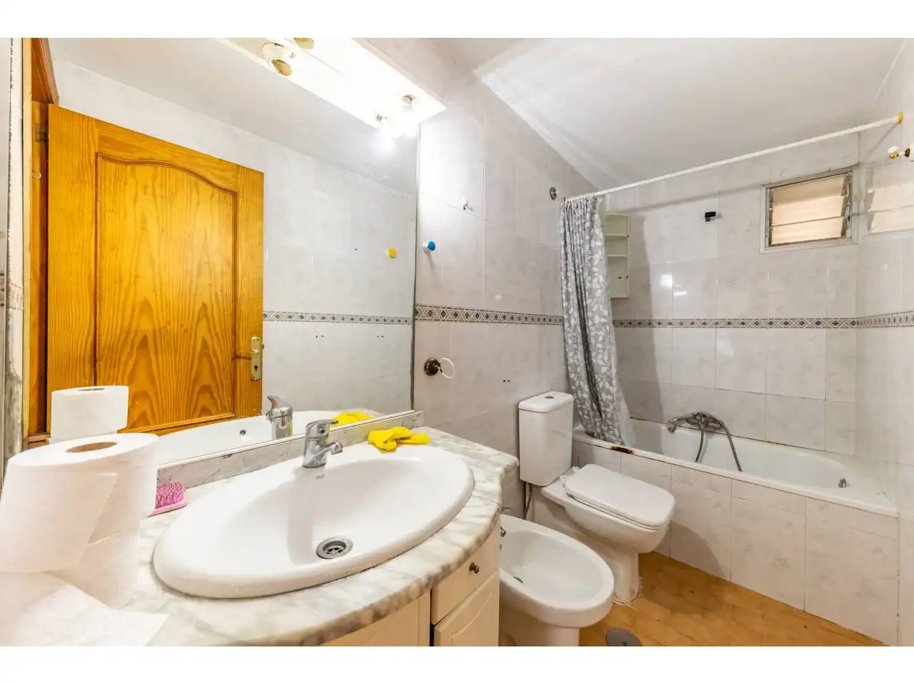 Bathroom of Flat for sale in  Palma de Mallorca  with Air Conditioner
