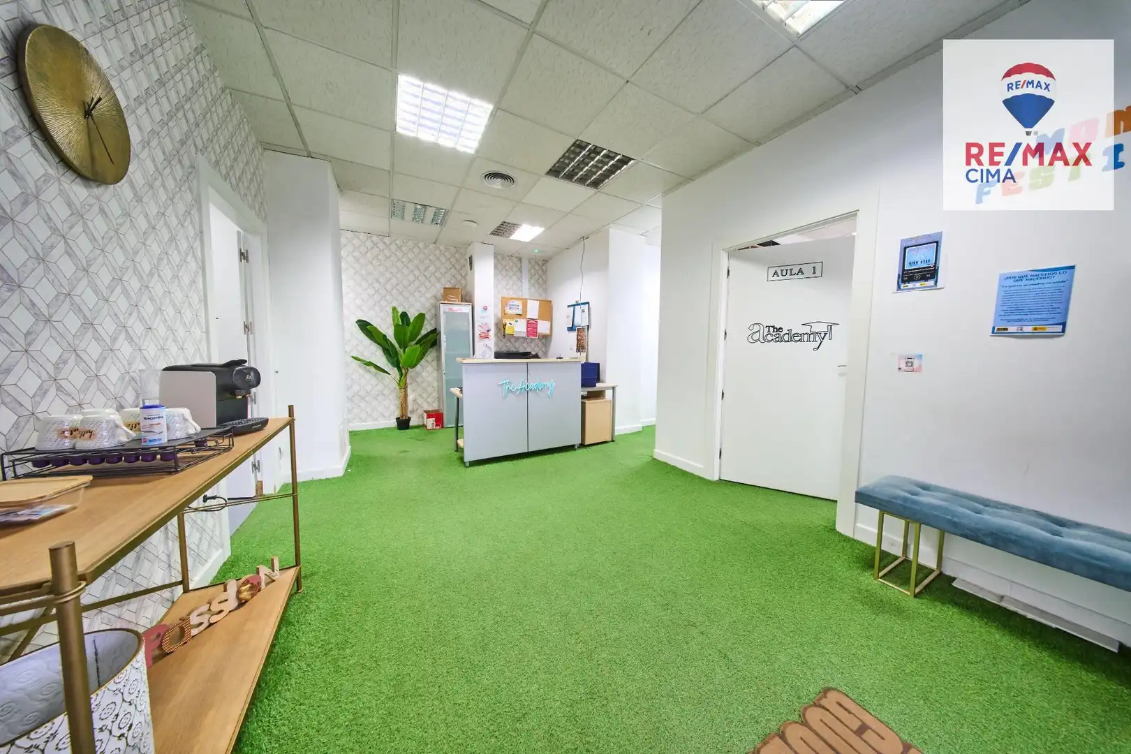 Business premises for transfer in Calle de la Cruz del Sur 8, imagen 6