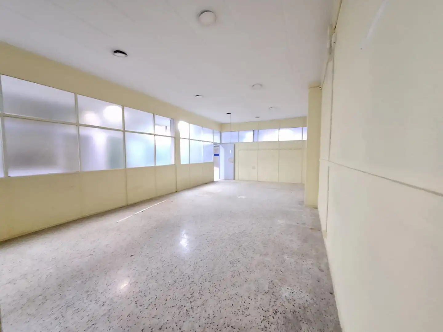 Business premises for sale in Poble, imagen 9
