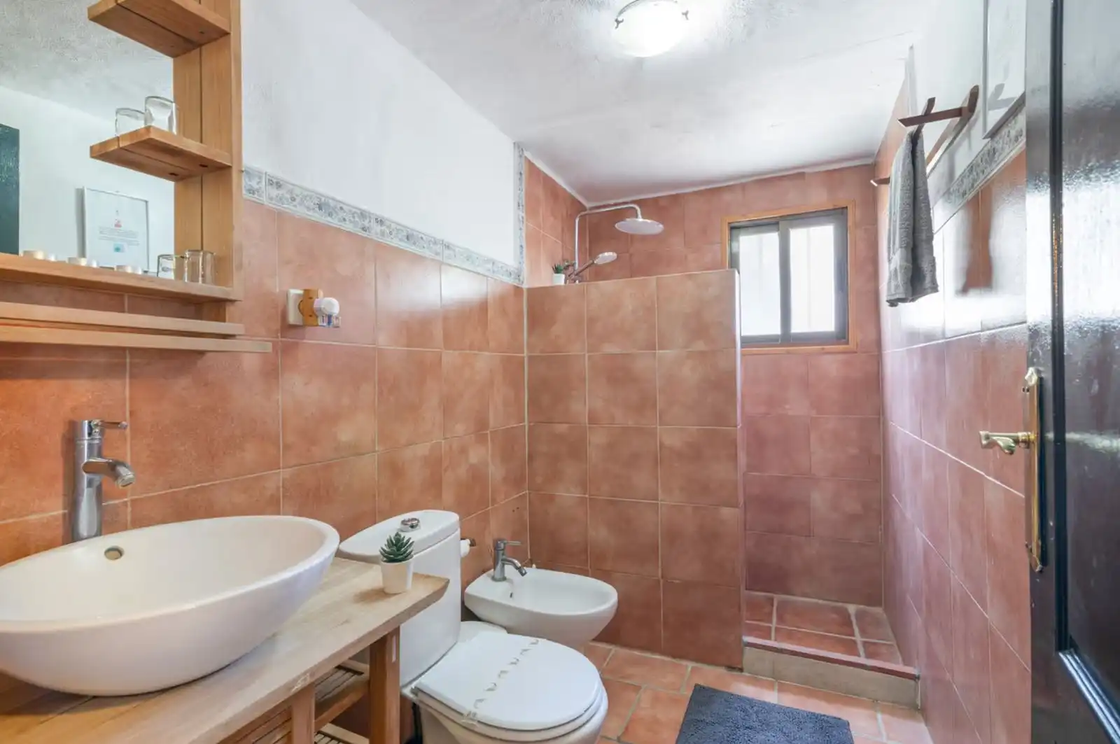 Baño de Casa o chalet en venta en Aroche con Aire acondicionado, Jardín privado y Terraza