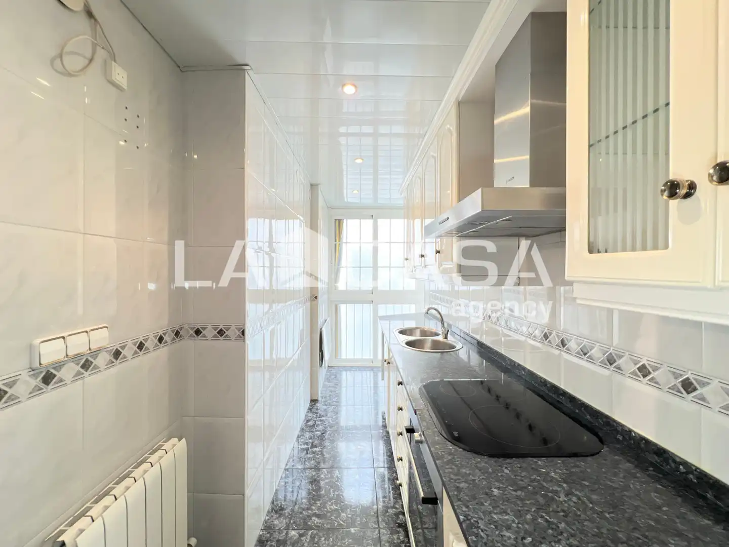 Kitchen of Flat for sale in Badalona  with Heating and Balcony
