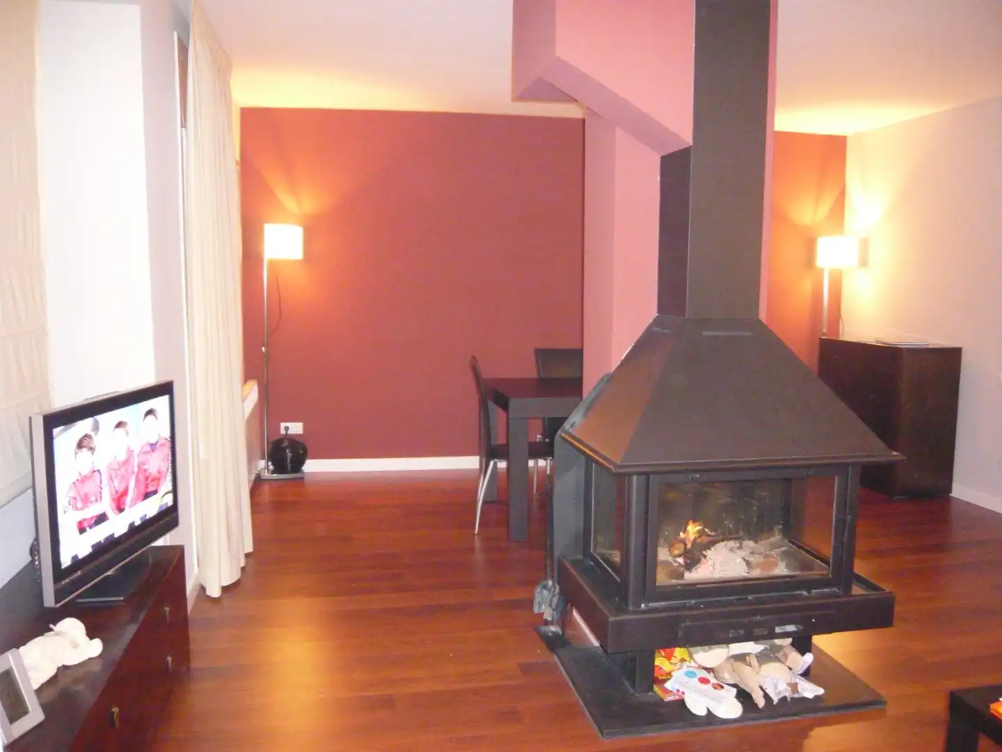 Flat for sale in Bernat Saulet 25, imagen 2