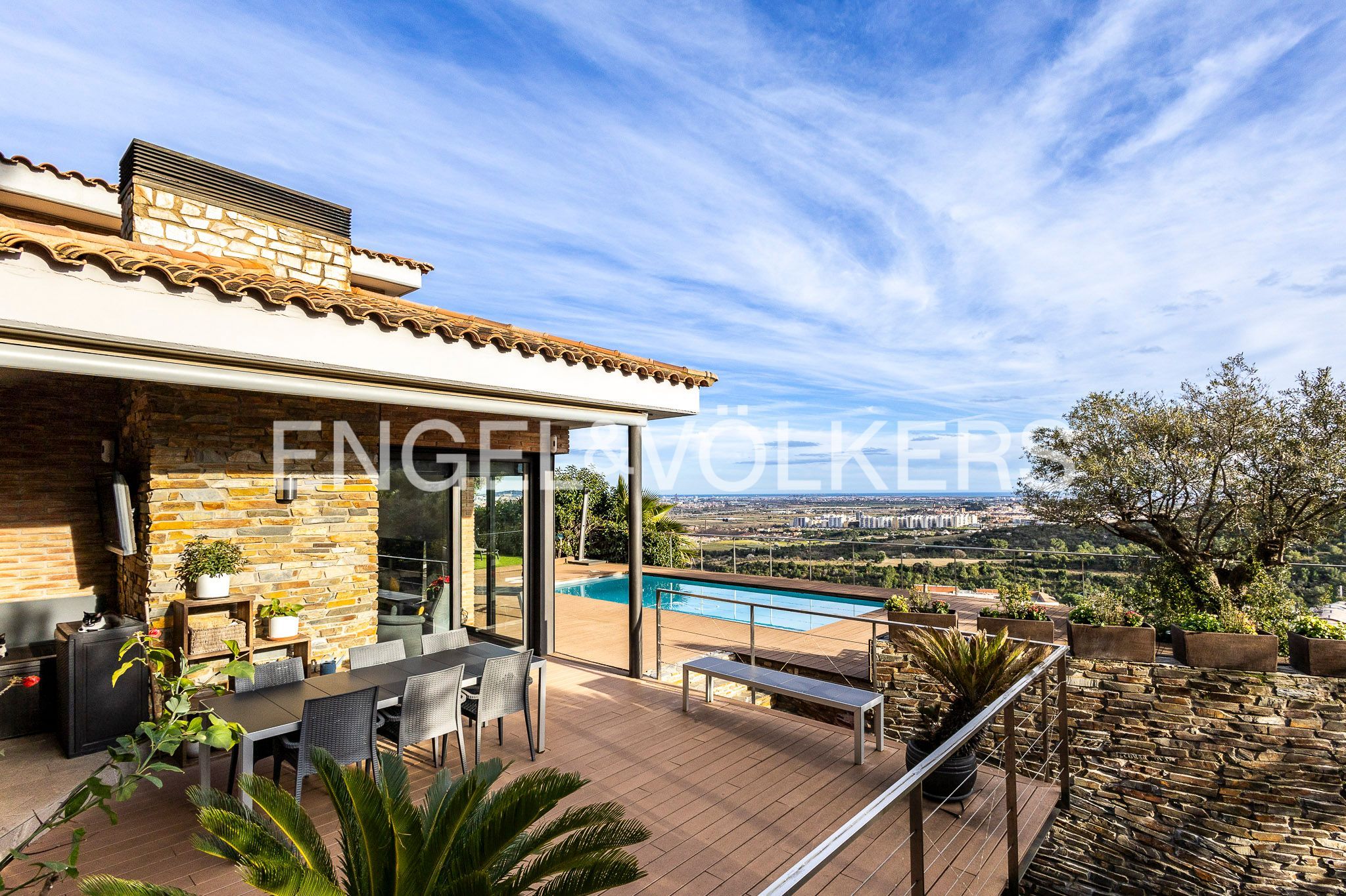 Terrace of House or chalet for sale in Santa Coloma de Cervelló  with Air Conditioner, Heating and Private garden