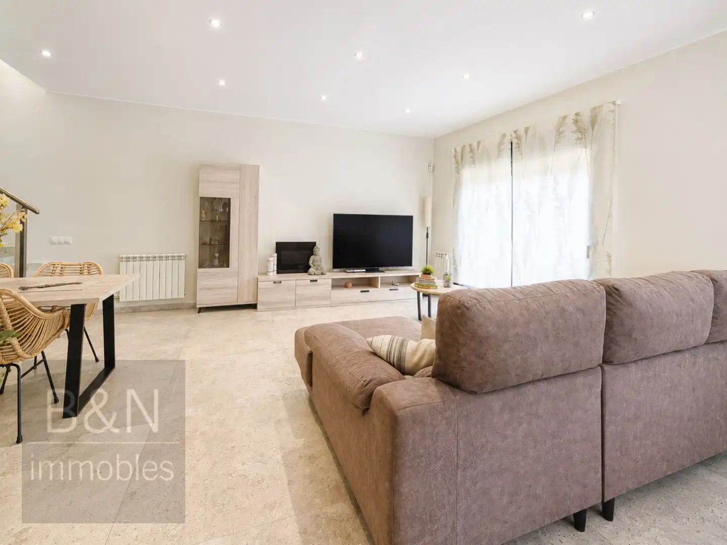 Sala de estar de Casa o chalet en venta en Terrassa con Aire acondicionado, Calefacción y Jardín privado