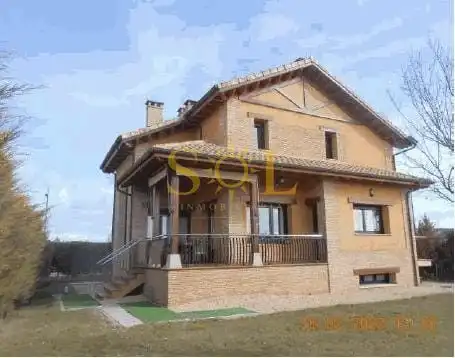Casa con terraza en venta en Calle Maestro Rodrigo-vr 8, imagen 5