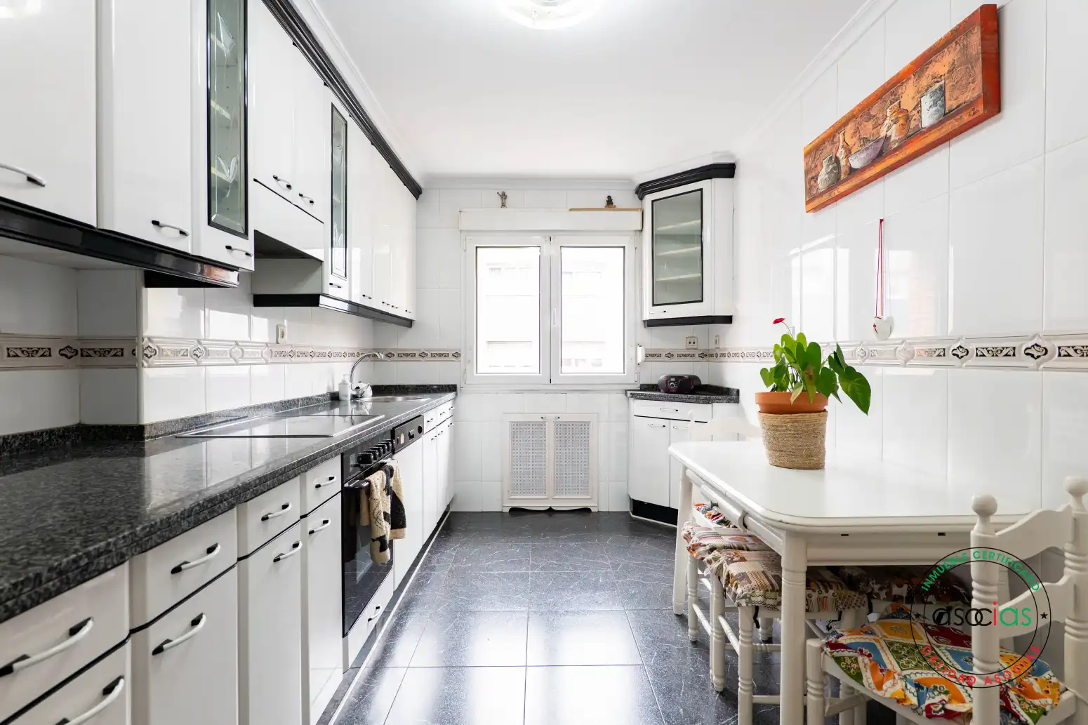 Cocina de Piso en venta en Gijón  con Calefacción