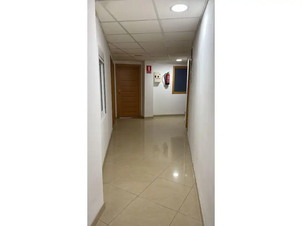 Oficina en venta en Quart de Poblet con Terraza