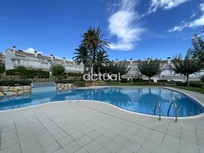 Vista exterior de Casa o xalet en venda en Castell-Platja d'Aro amb Jardí privat, Terrassa i Piscina