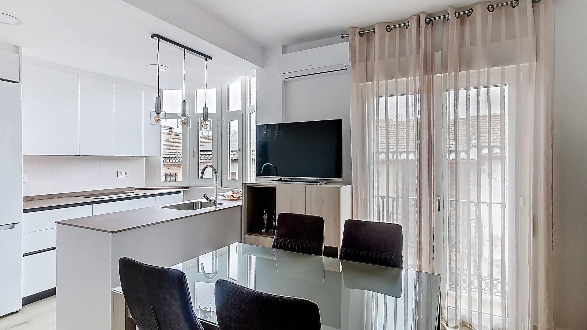 Flat to rent in Calle Andrés Segovia, San Antón