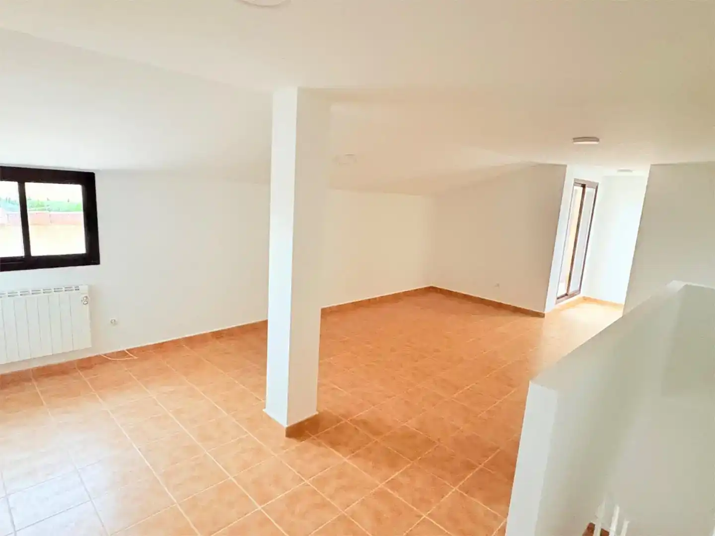 Flat for rent in Cabezamesada  with Balcony