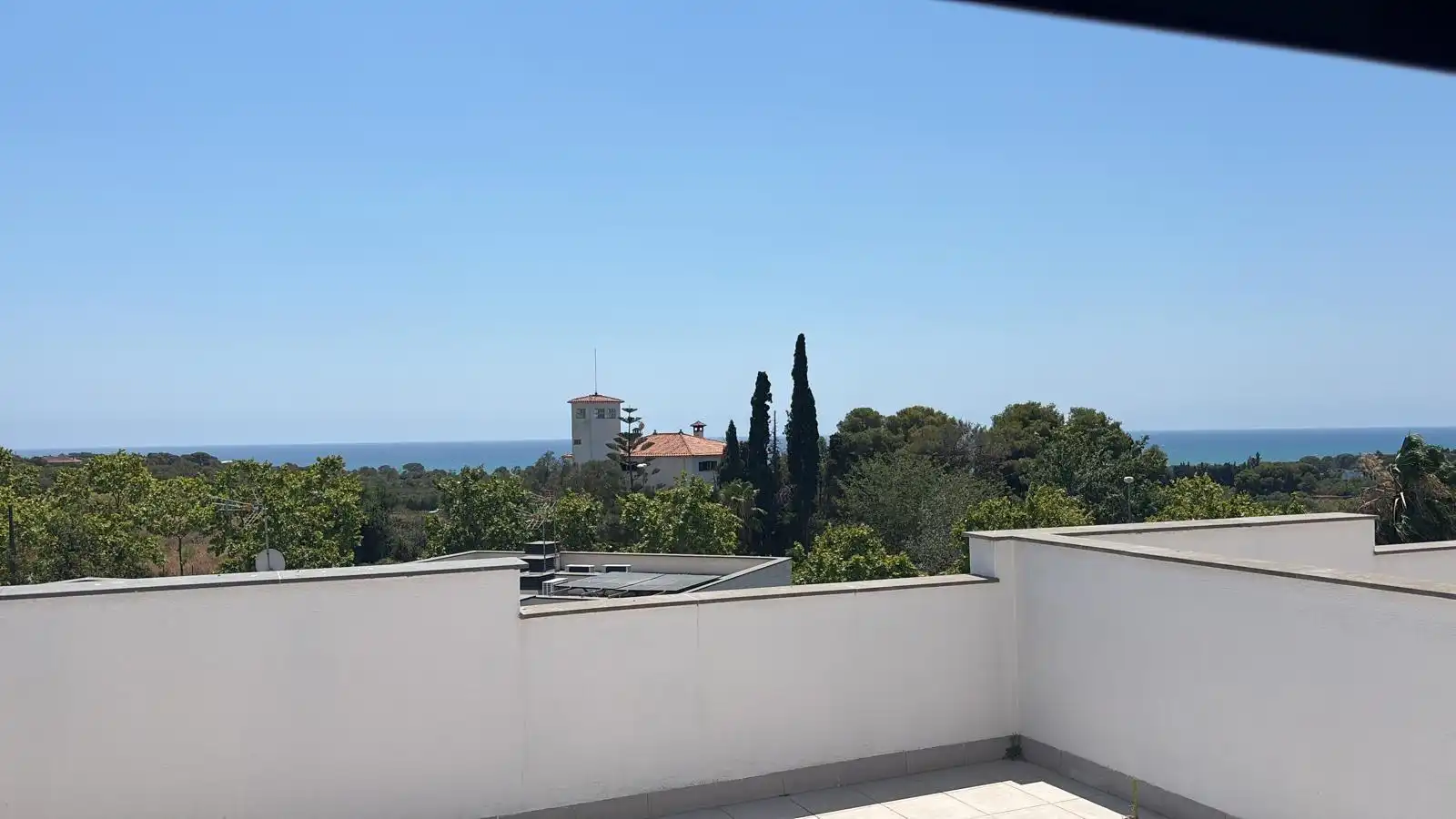 Terrassa de Casa adosada de lloguer en Vilanova i la Geltrú amb Aire condicionat, Calefacció i Terrassa