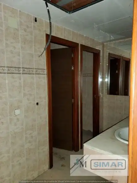 Business premises for sale in Calle San Vicente, imagen 67