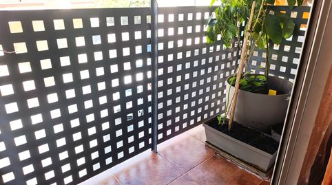 PISO EN VENTA EN CALELLA – 3 HABITACIONES, ASCENSOR Y BALCÓN, imatge 2