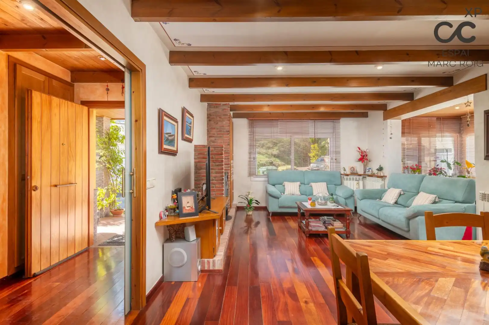 Sala de estar de Casa o chalet en venta en Olot con Calefacción, Jardín privado y Parquet