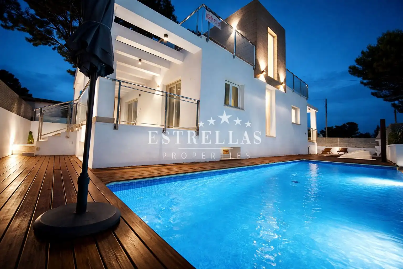 Chalet con terraza en venta en Coloma