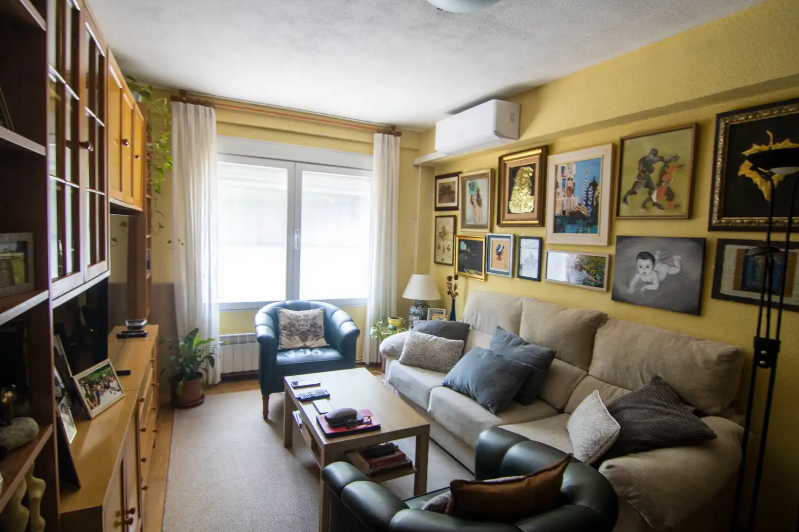 Sala de estar de Piso en venta en Madrid con Aire acondicionado y Amueblado
