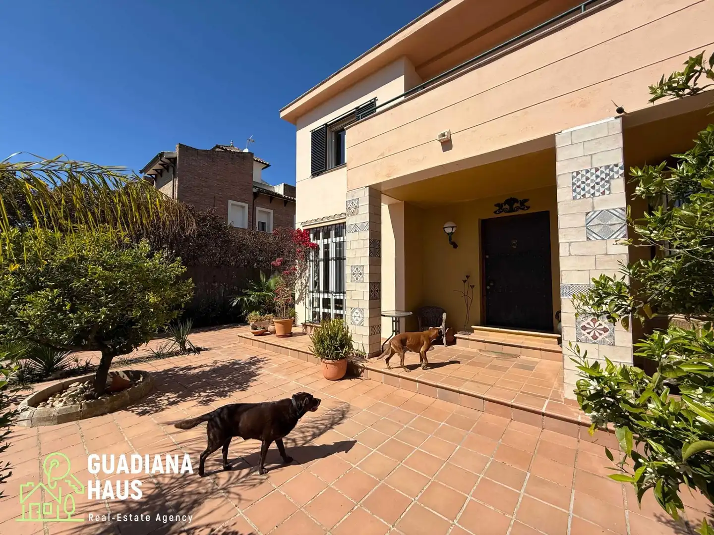 Exterior view of Houses for sale in Ayamonte  with Air Conditioner, Private garden and Terrace