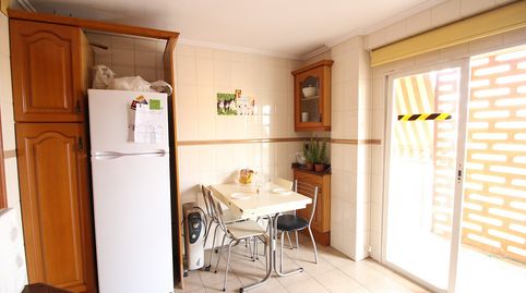 Foto 5 de Piso de alquiler en Carrer de Campoamor, Ciutat Jardí, Valencia Capital