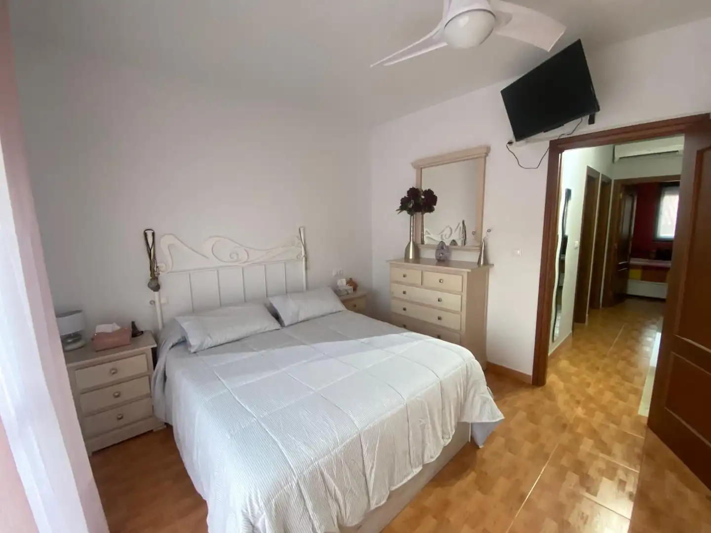 Habitación de Casa adosada en venta en Alameda con Aire acondicionado, Calefacción y Amueblado