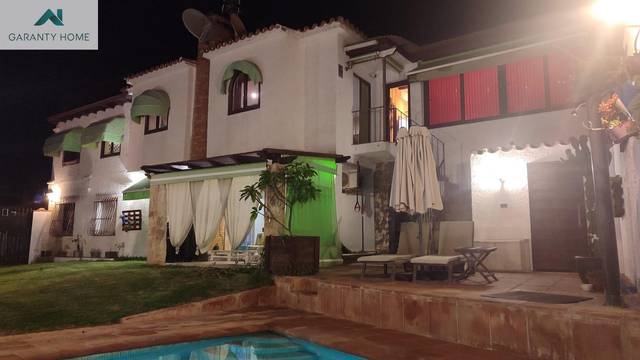 Casa-chalet en Venta en Calle Calle Nogal en Torreblanca del Sol