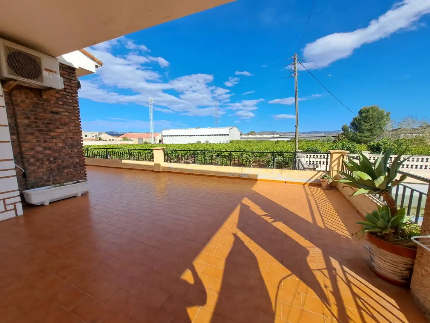 Terraza de Finca rústica en venta en La Pobla Llarga con Jardín privado, Terraza y Trastero