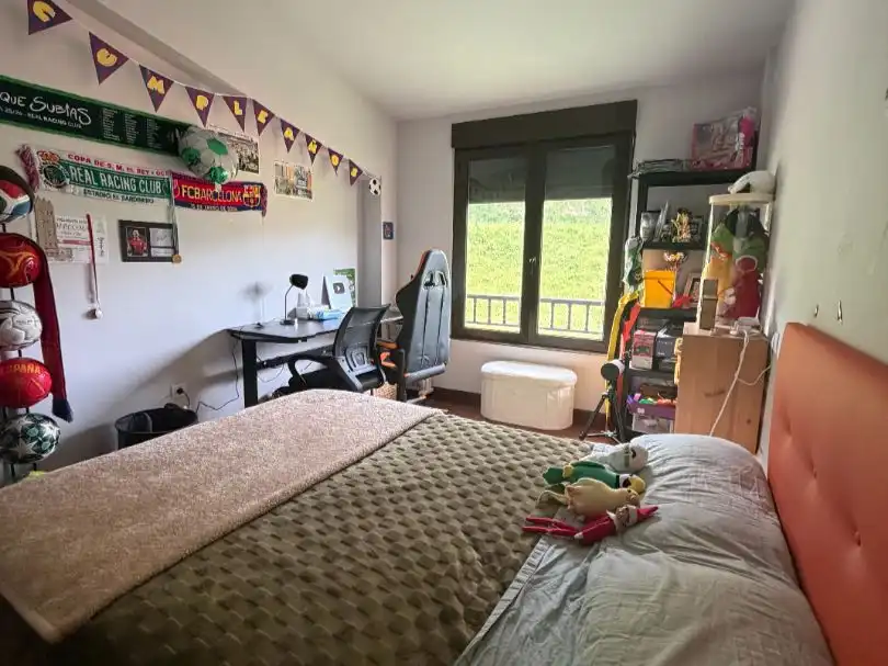 Bedroom of Houses for sale in Boo