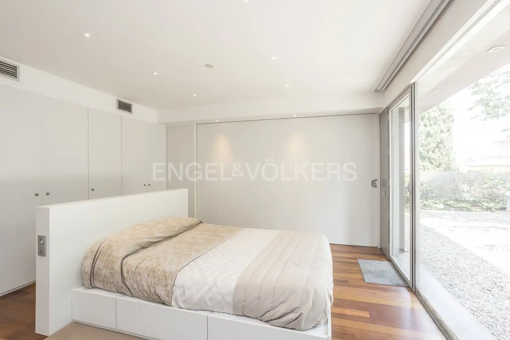 Habitación de Casa o chalet en venta en El Papiol con Aire acondicionado, Calefacción y Jardín privado