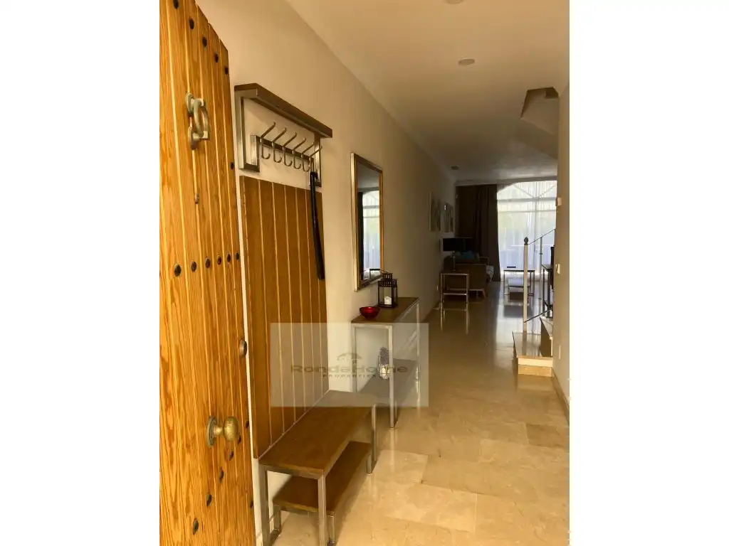 Piso de alquiler en Marbella con Terraza