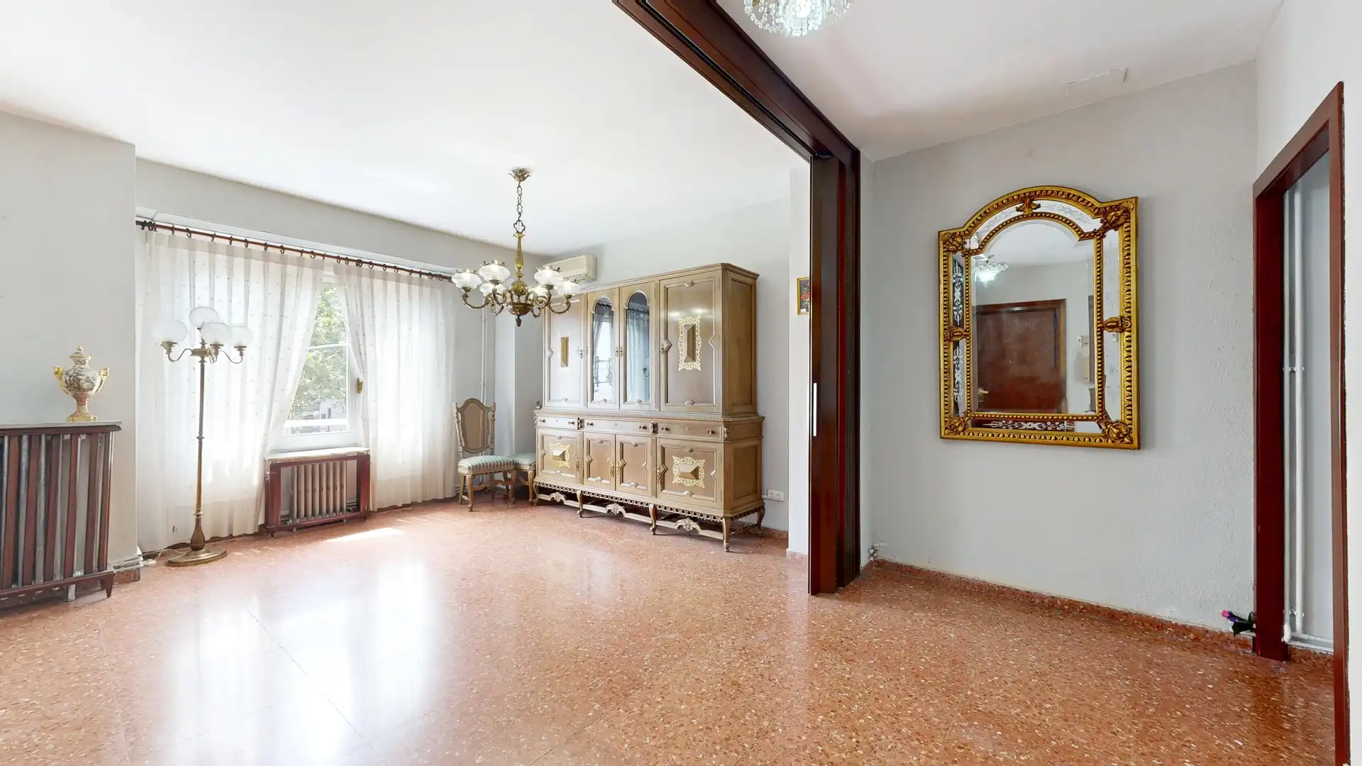 Flat with lift for sale in Extramurs, imagen 2