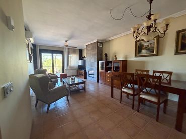 Casa bifamiliare con giardino in vendita a Los Ángeles de San Rafael