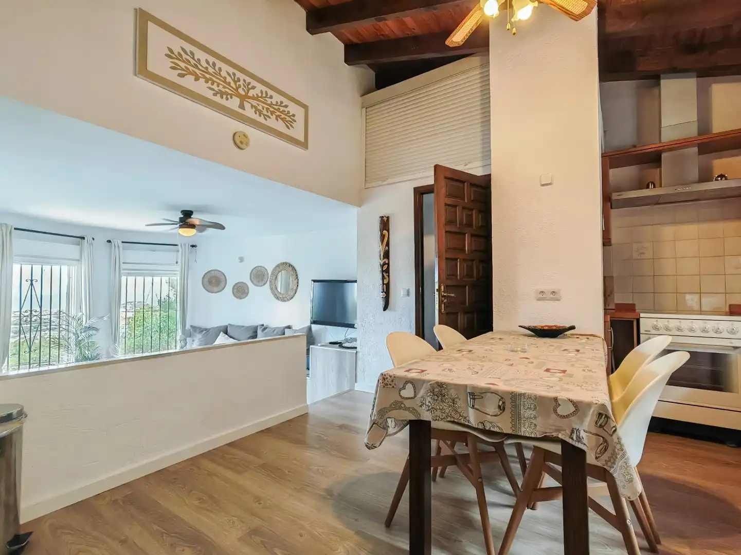 Detached house with pool for sale in Carrer de Learco, imagen 8