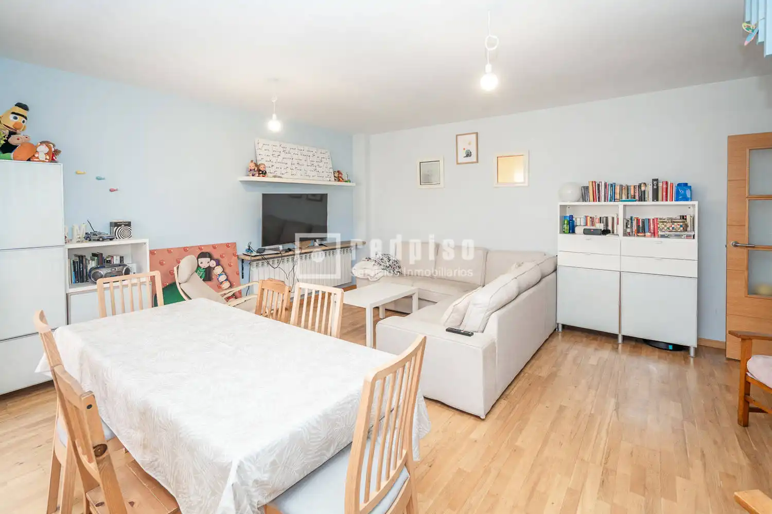Sala de estar de Piso en venta en Arroyomolinos (Madrid) con Aire acondicionado, Calefacción y Jardín privado