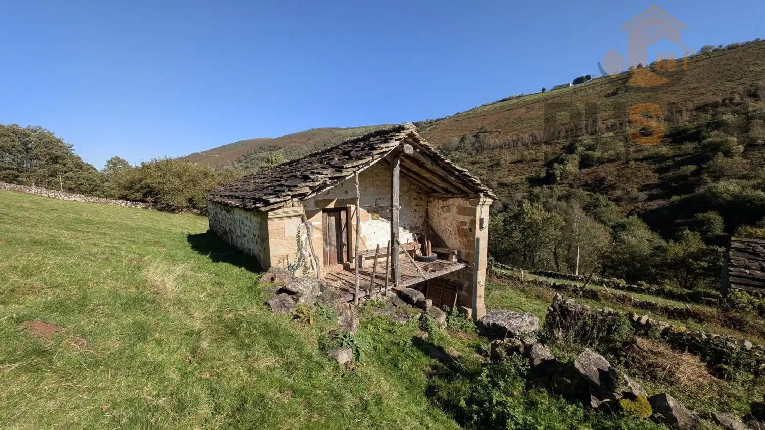Casa rústica en venta en EL ROSARIO 374