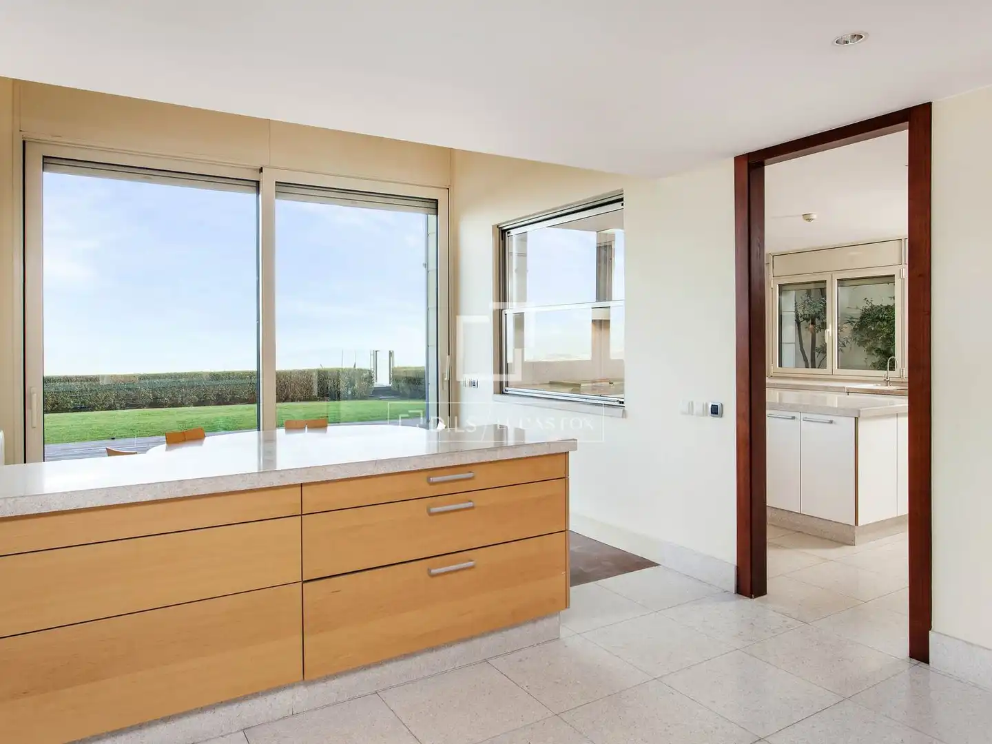Kitchen of Houses for sale in Barcelona
