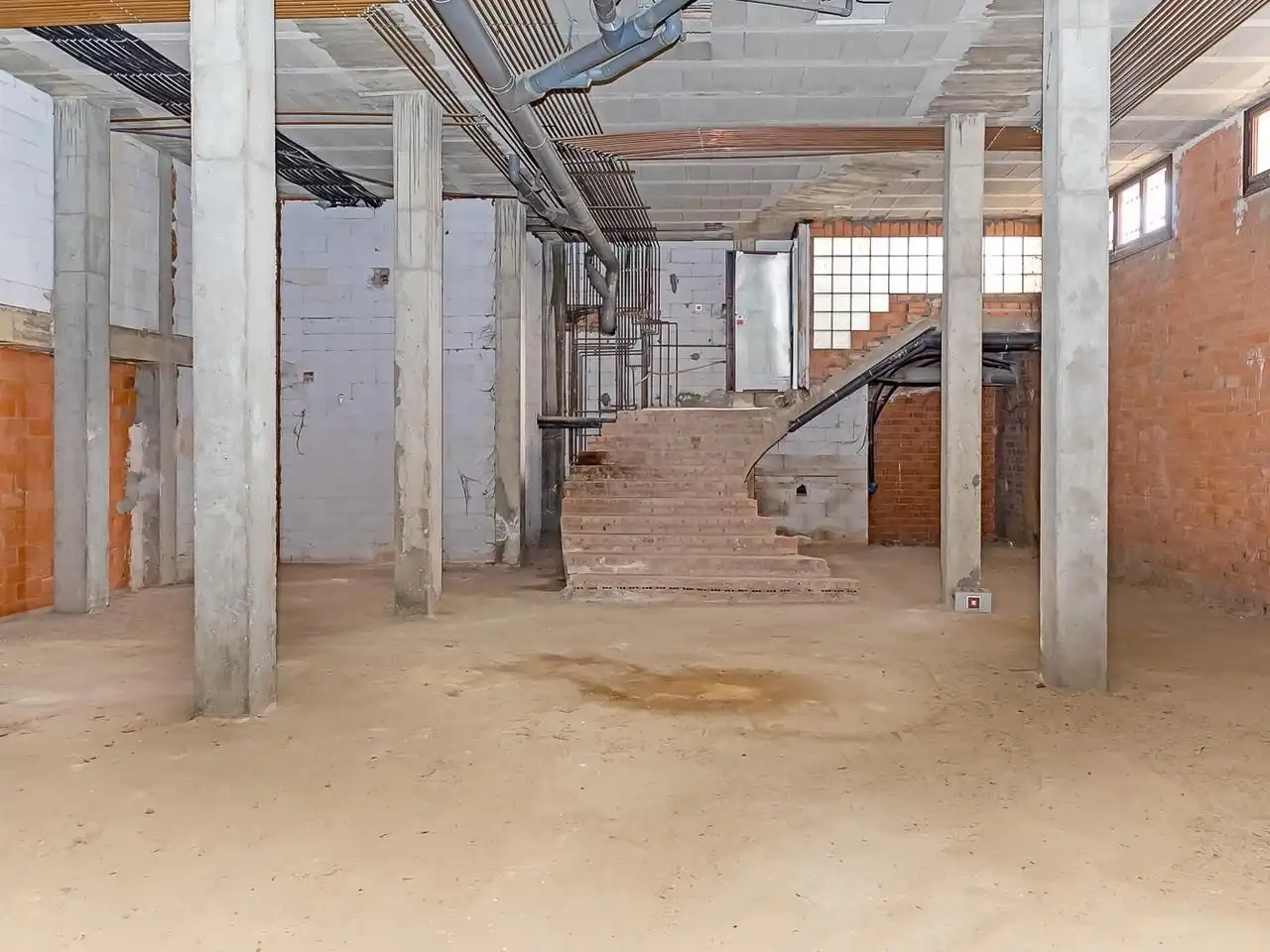 Gewerbefläche zum Verkauf in Calle Salesianas 4, imagen 7