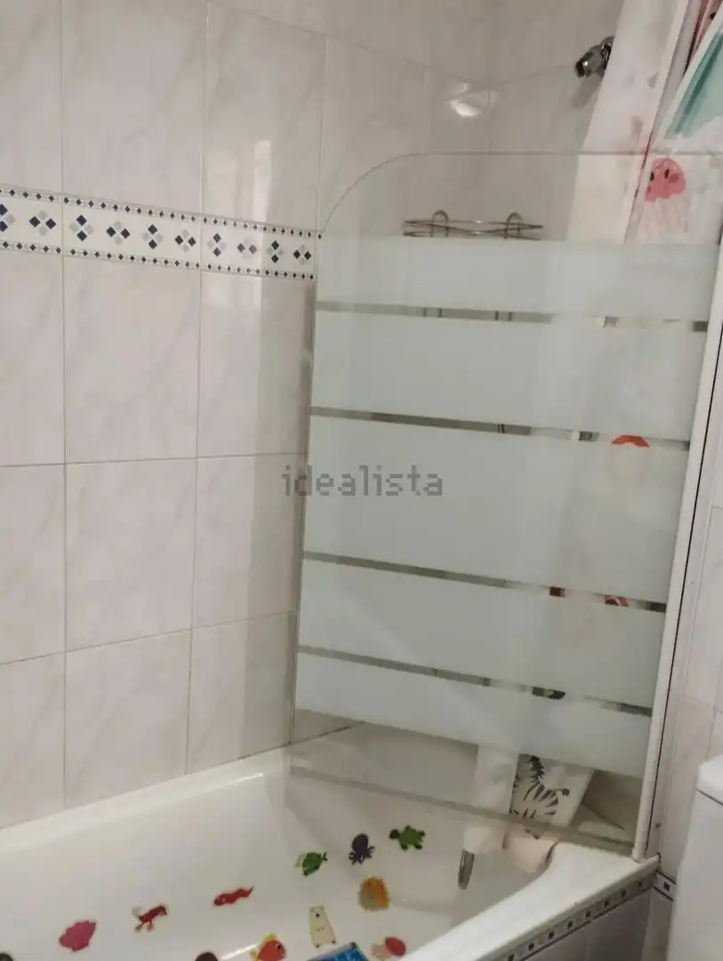 Bathroom of Flat for sale in Ciudad Real  with Terrace and Balcony