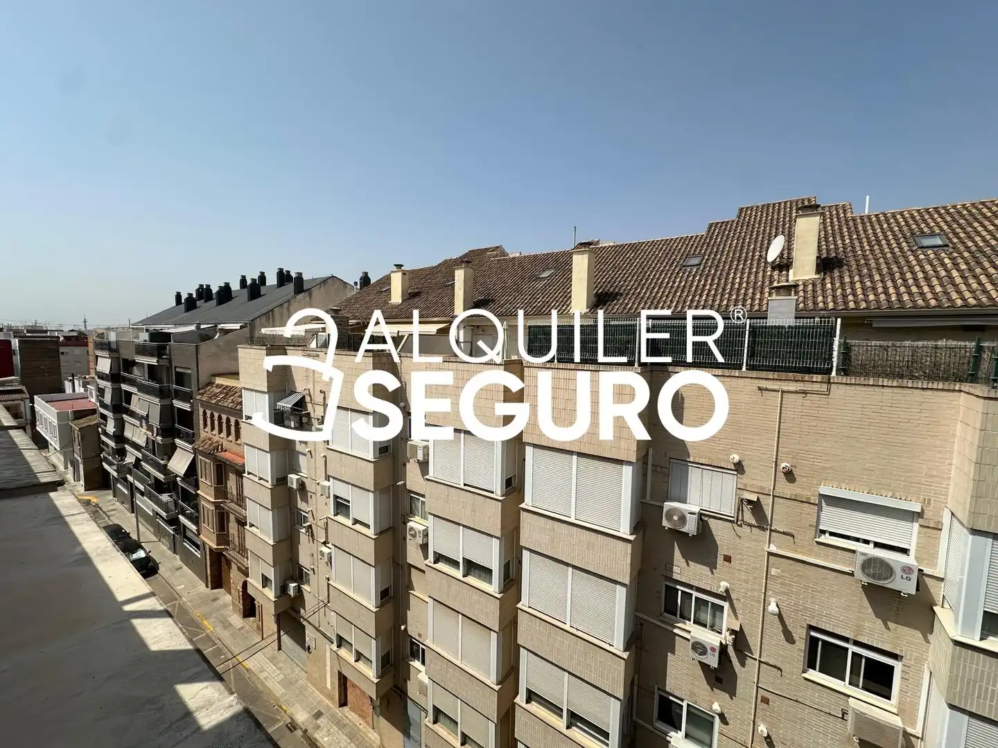 Vista exterior de Ático de alquiler en Paiporta con Aire acondicionado, Calefacción y Terraza