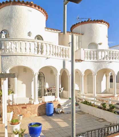 Casa-chalet en Venta en Montgrí