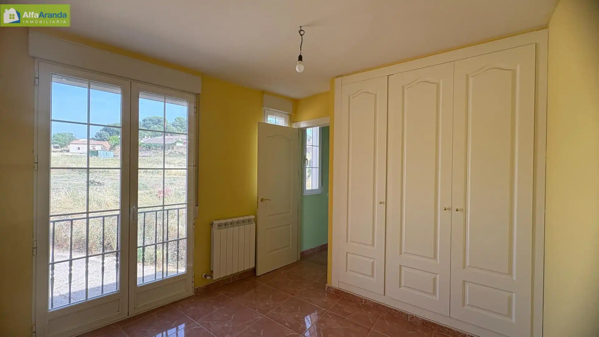 Habitación de Casa adosada en venta en Aranda de Duero con Calefacción y Terraza