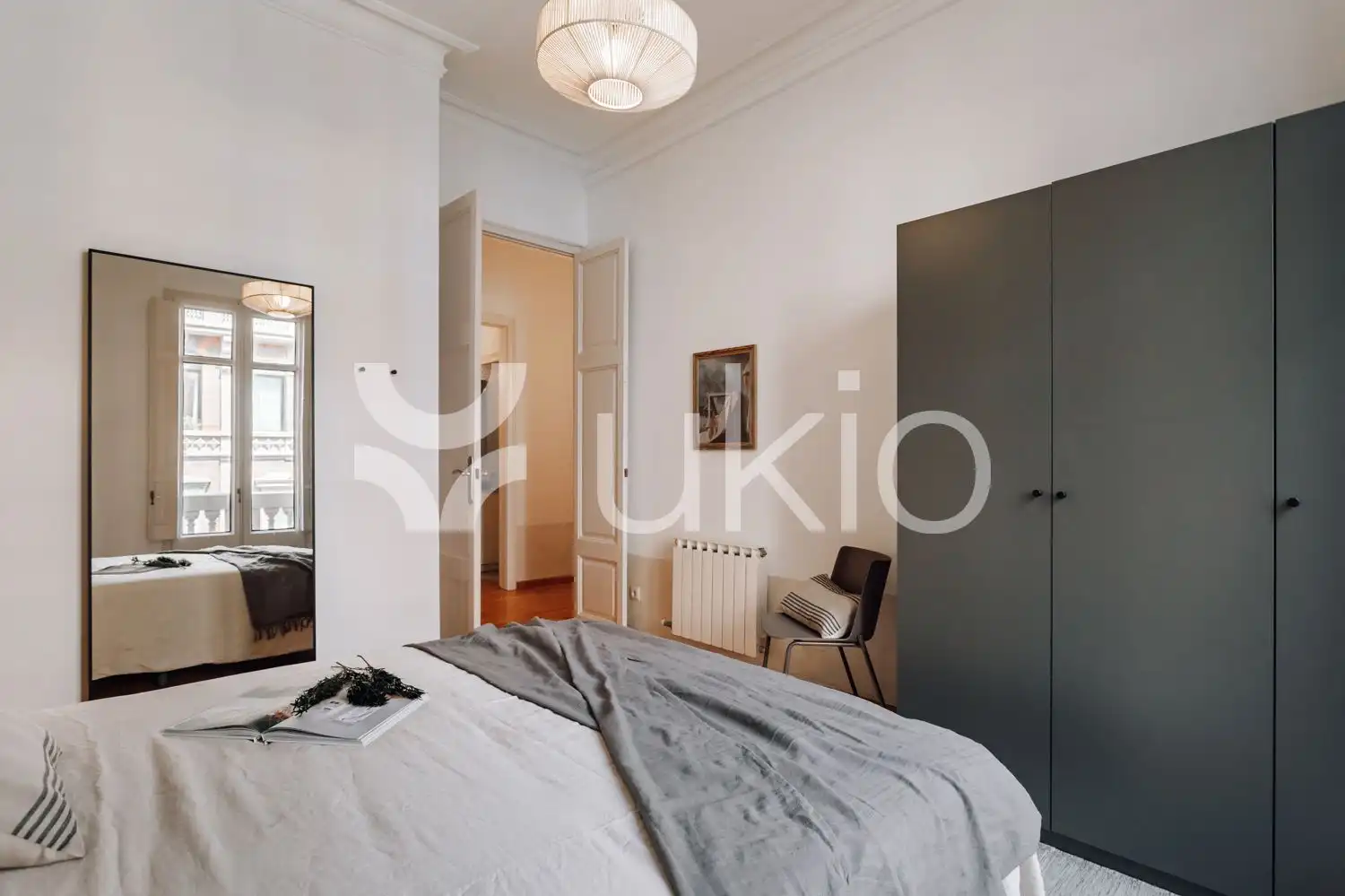 Habitación de Apartamento de alquiler en Barcelona con Aire acondicionado, Calefacción y Amueblado