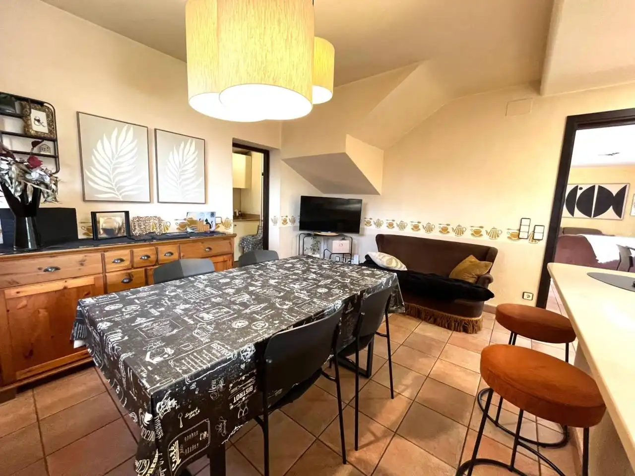 Comedor de Casa o chalet en venta en Girona con Calefacción, Jardín privado y Terraza