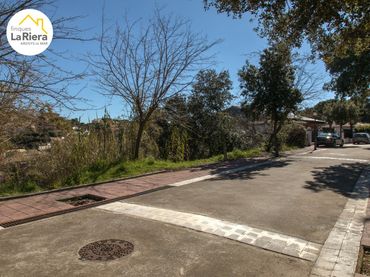 Terreny residencial en venda a Urbanitzacions